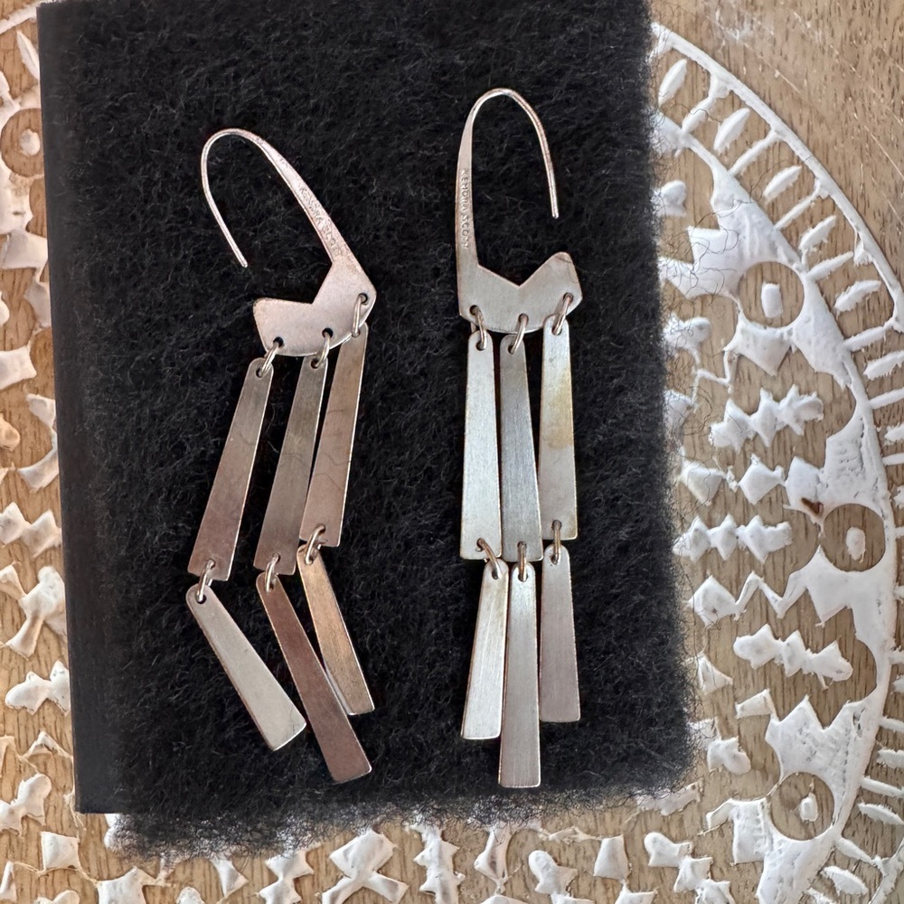 Kendra Scott Modern Artisan Multi-Bar Dangle Earrings | Boho Minimal